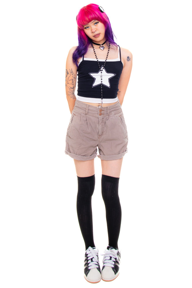 みい出品 slanting button short pants YMI Womens Junior Wannabettabutt 3-Button Mid-Rise Cuffed
