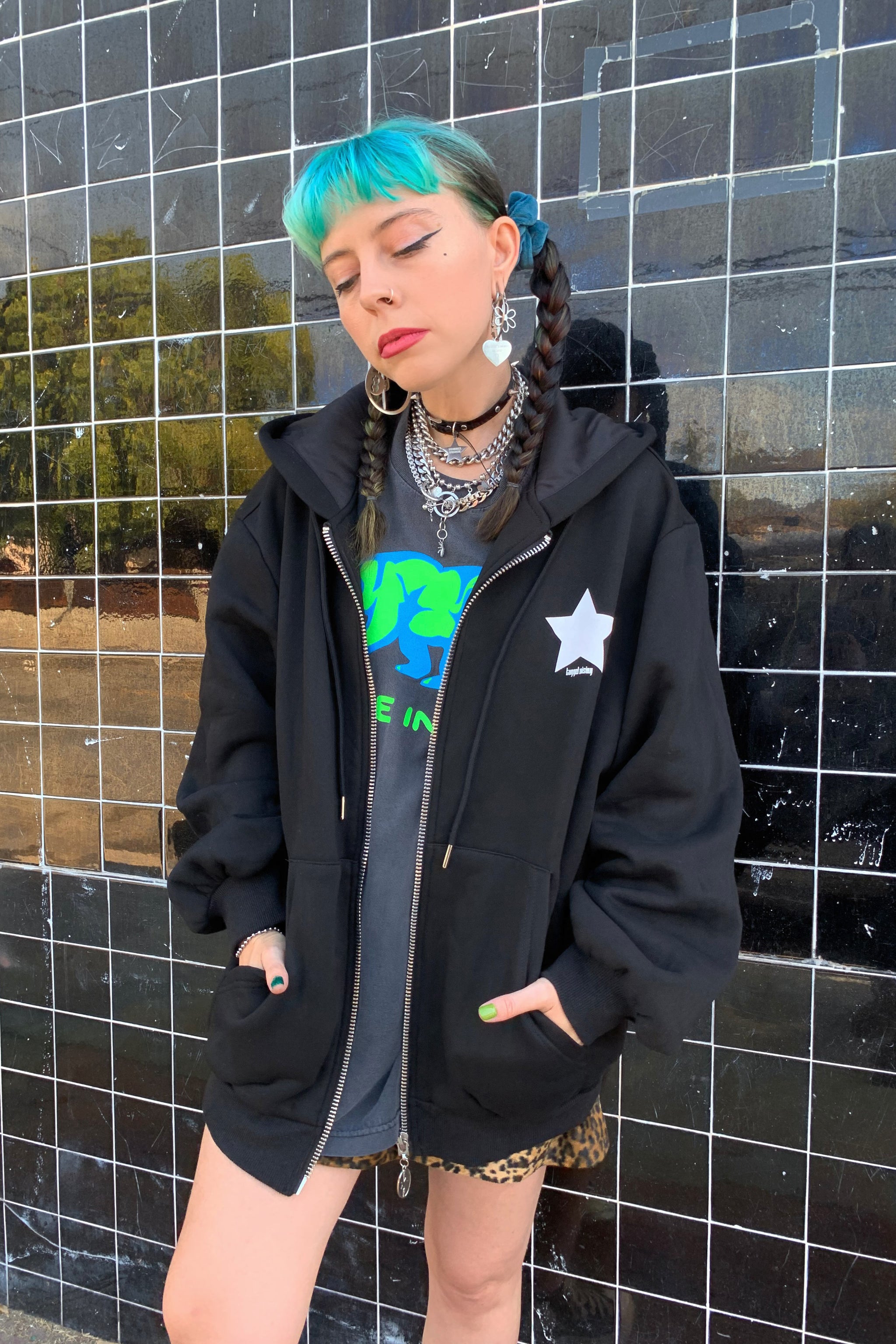 STAN line stone logo zip hoodie – Such a Stan